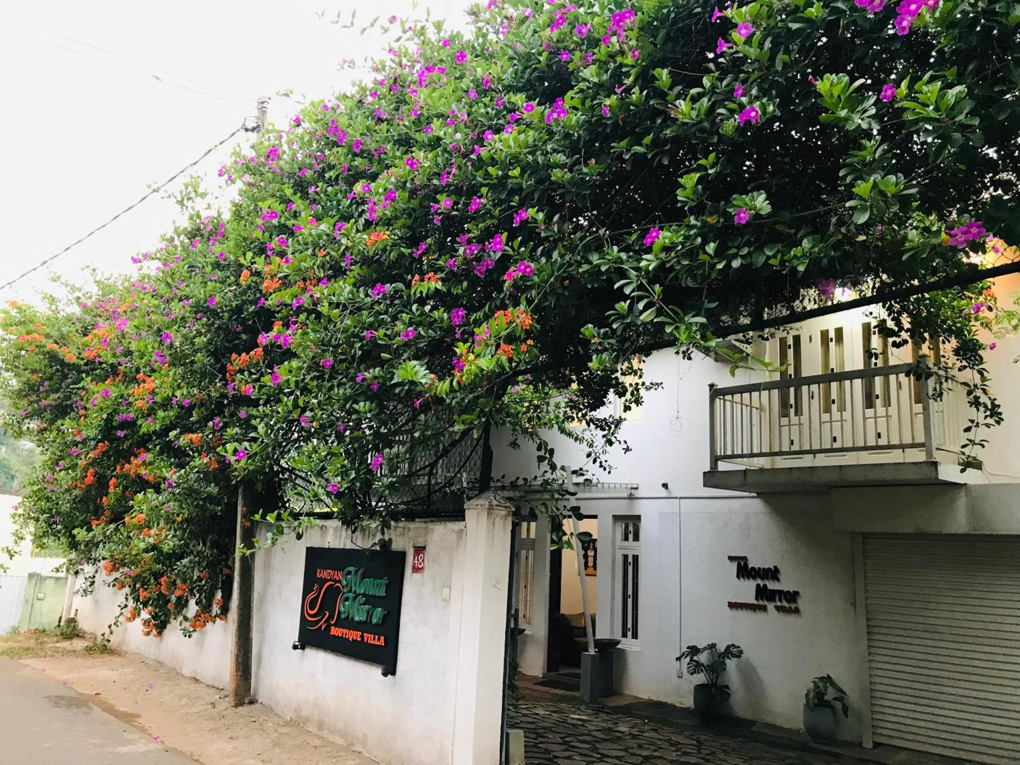 Kandyan Mount Mirror Boutique Villa Exterior foto